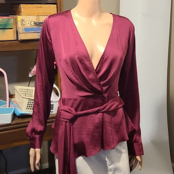 MOULINETTE SOEURS ANTHROPOLOGIE Wine Wrap Blouse - Picture 5 of 7